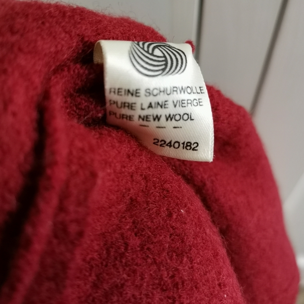 burgundy Chinese style wool jacket - Picture 6 of 8